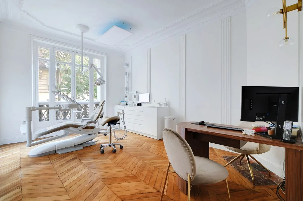 Cabinet d'orthodontie Paris — accompagné par Prestonn