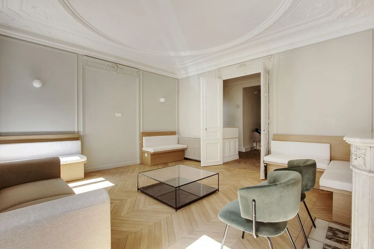 Salle d'attente cabinet médical Paris — accompagnement Prestonn